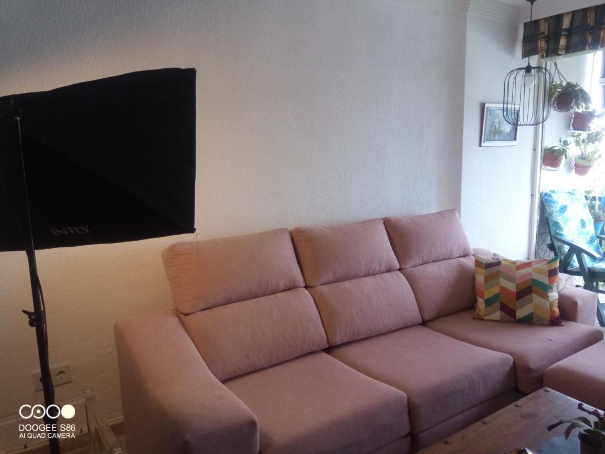בנאלמדנה Coty'S Beach, Habitaciones En Casa Compartida מראה חיצוני תמונה