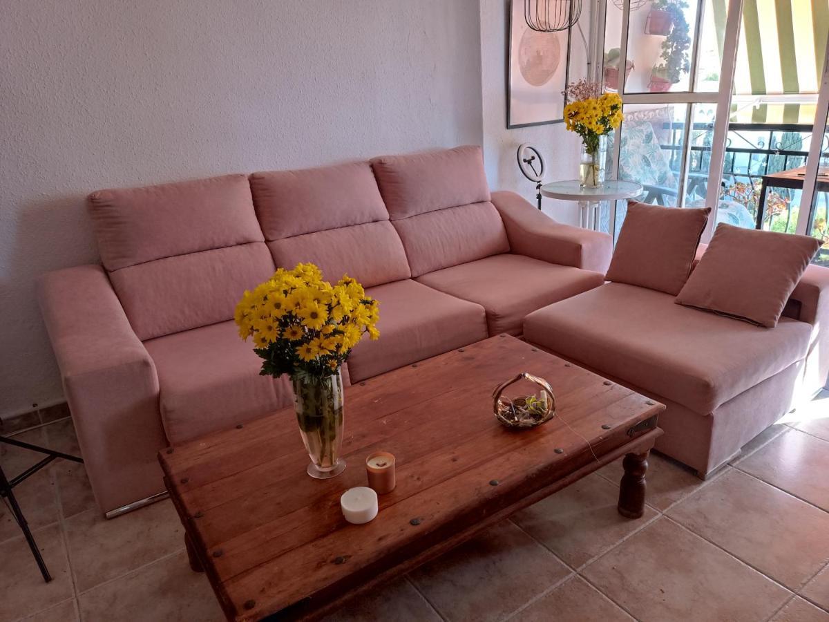 בנאלמדנה Coty'S Beach, Habitaciones En Casa Compartida מראה חיצוני תמונה